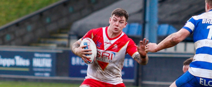 Knowles to remain an Eagle in 2021